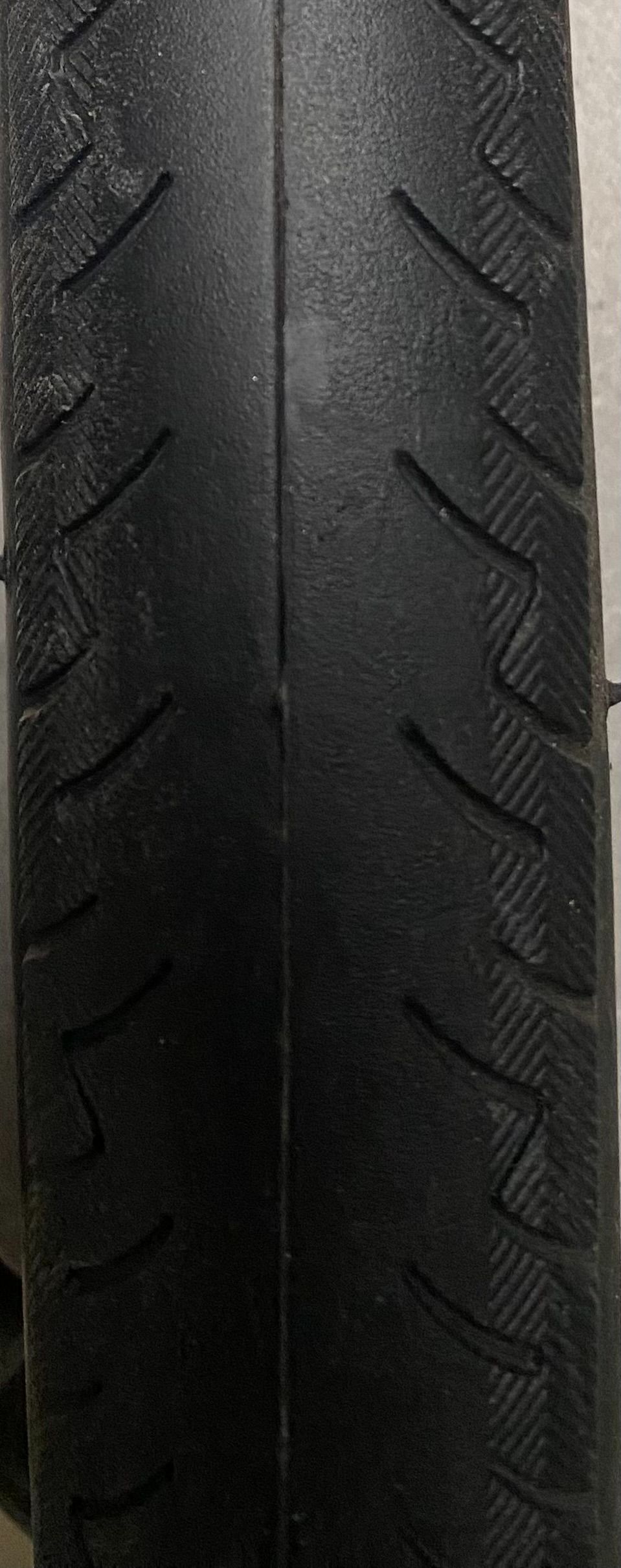 Tyre 650c x 25mm